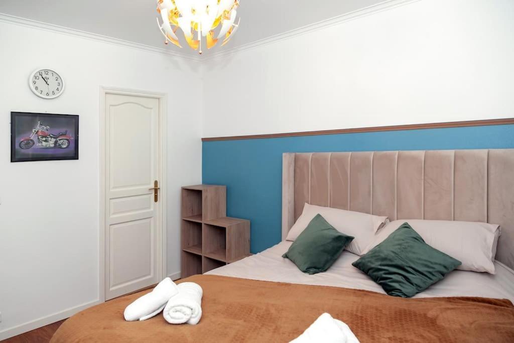 Elegant Appartement Aux Portes De Paris Saint-Ouen (Seine-Saint-Denis) Exterior foto