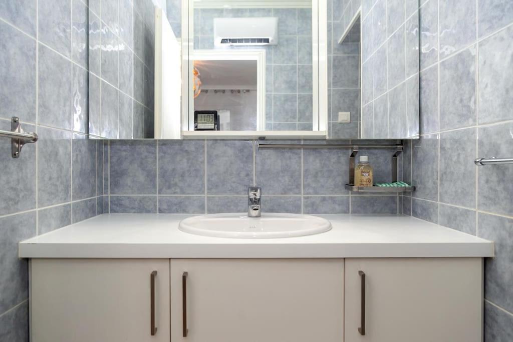 Elegant Appartement Aux Portes De Paris Saint-Ouen (Seine-Saint-Denis) Exterior foto